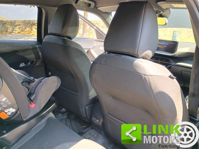 PEUGEOT 2008 PureTech 100 S&S Allure