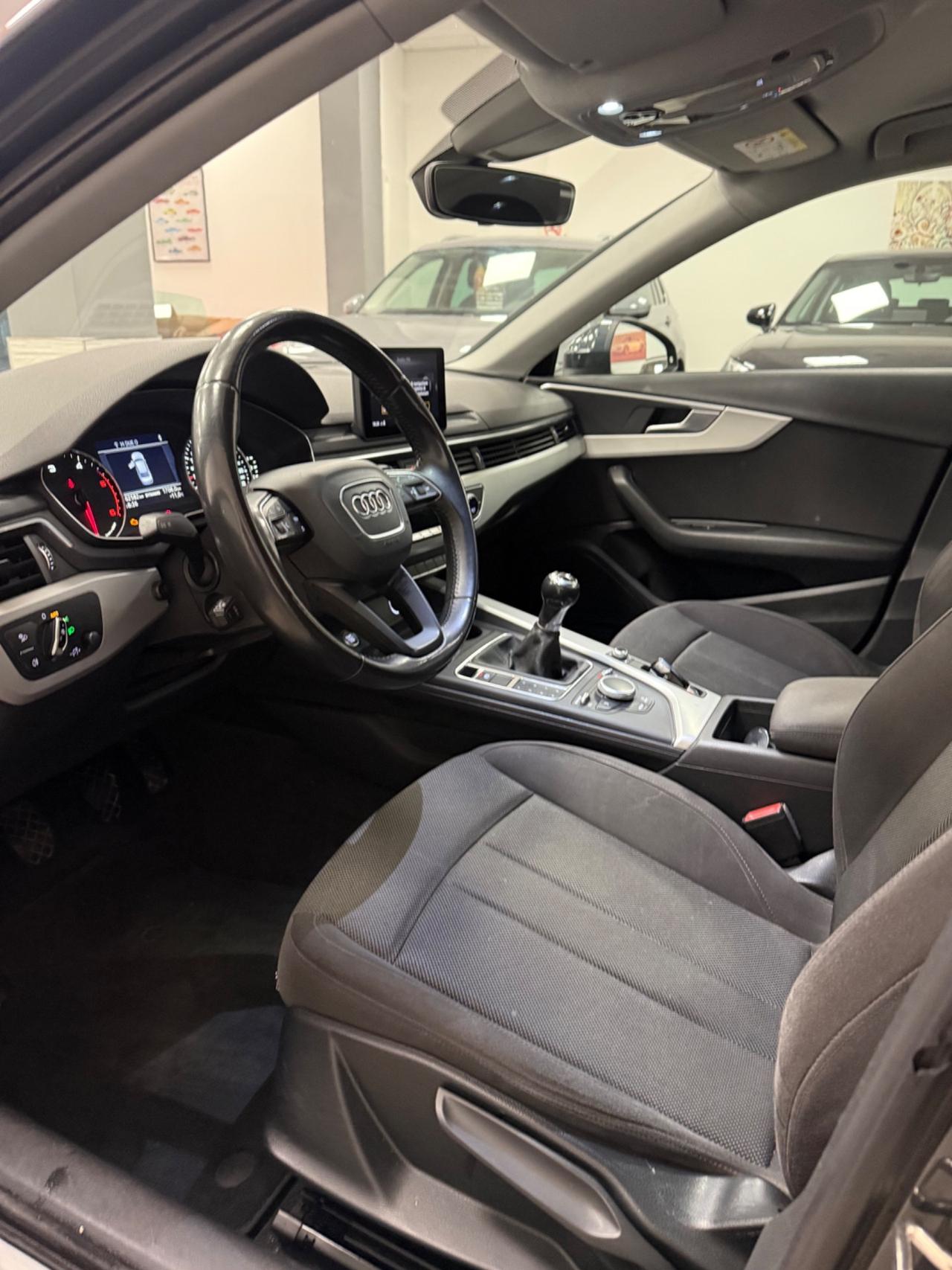 Audi A4 2.0 TDI 150 CV Design