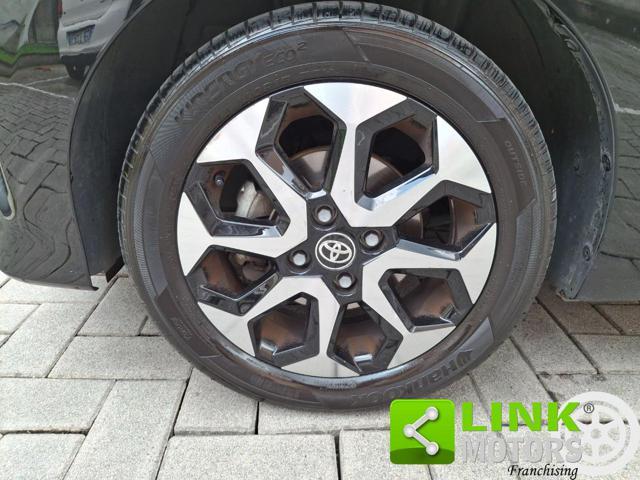 TOYOTA Aygo Connect 1.0 VVT-i 72CV x-fun GARANZIA INCLUSA
