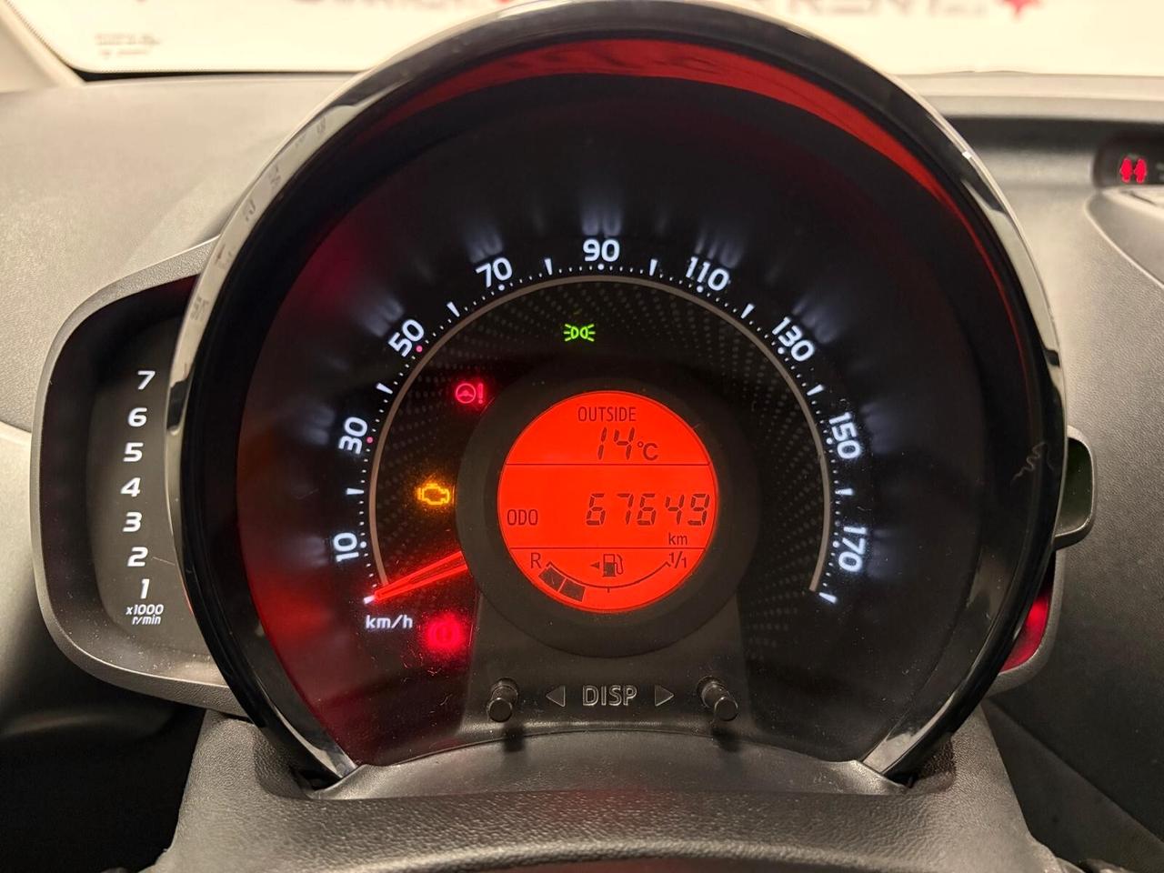 Toyota Aygo Connect 1.0 VVT-i 72 CV 5 porte x-play