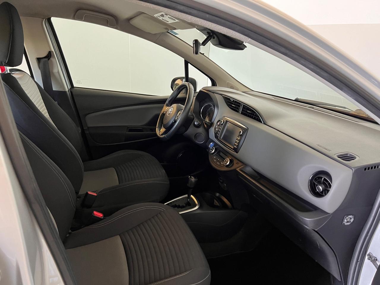 Toyota Yaris 1.5 Hybrid 5 porte Active