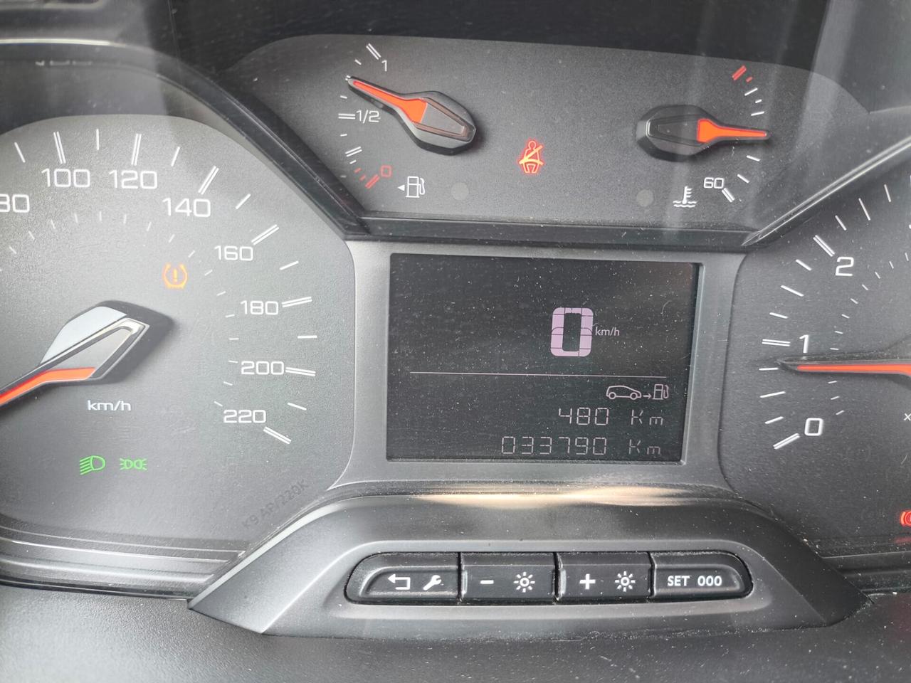 PEUGEOT PARTNER FURGONATO L1 100 CV. PREMIUM RIF:825