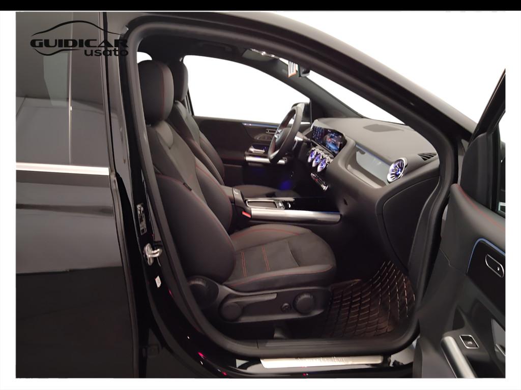 Mercedes-Benz Classe B - W247 2023 - B 180 d AMG Line Advanced Plus auto