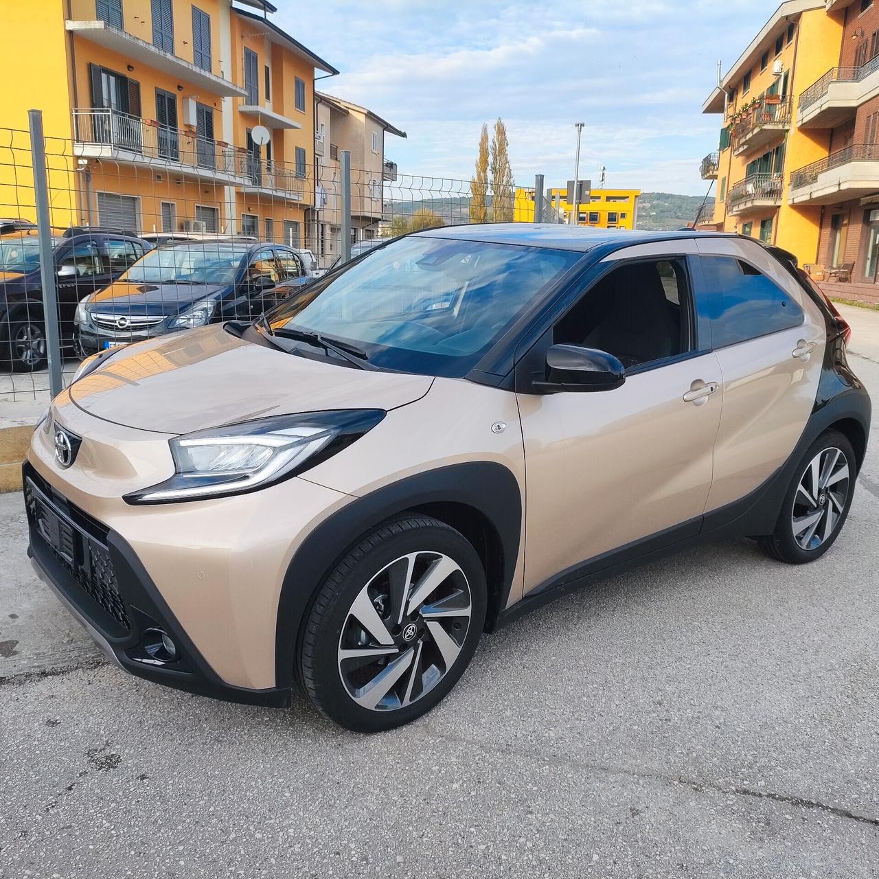 Toyota Aygo X 1.0 VVT-i 72 CV 5 porte JBL Special Edition S-CVT