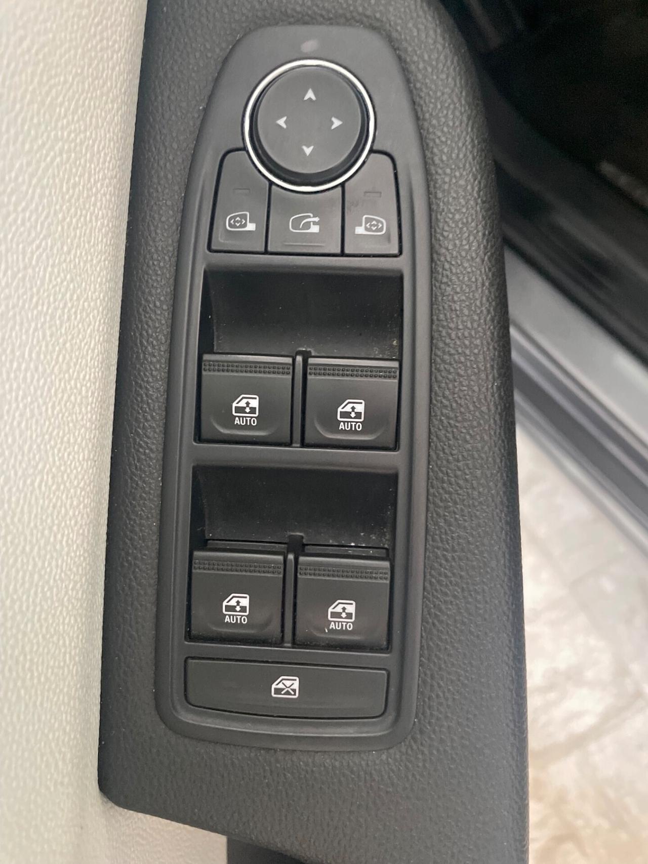 RENAULT CLIO 1.0 100 CV GPL DI SERIE TECHNO