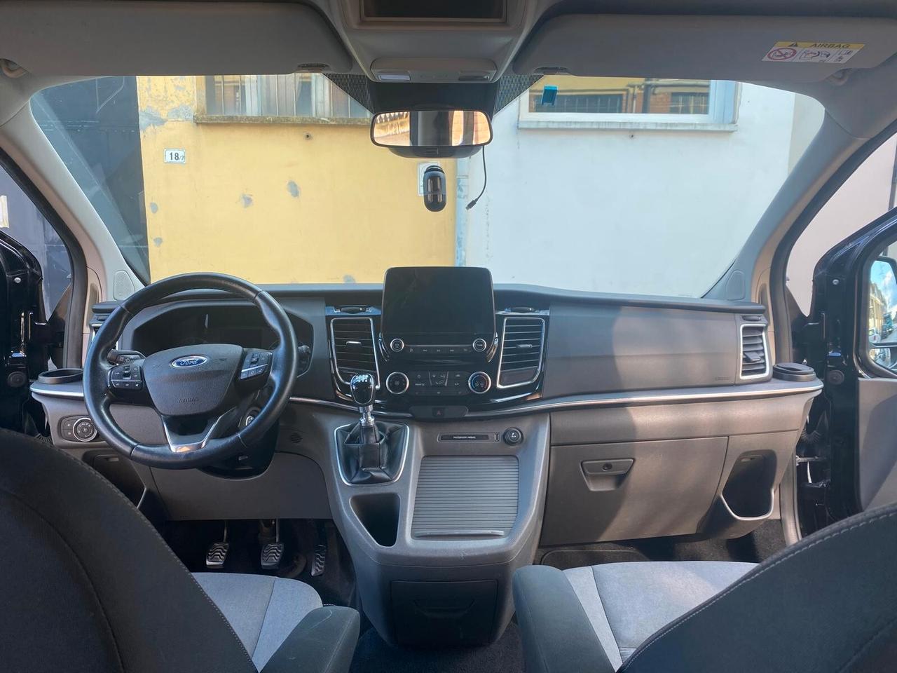 Ford Tourneo Custom TDCi 130CV - GARANZIA 12 MESI