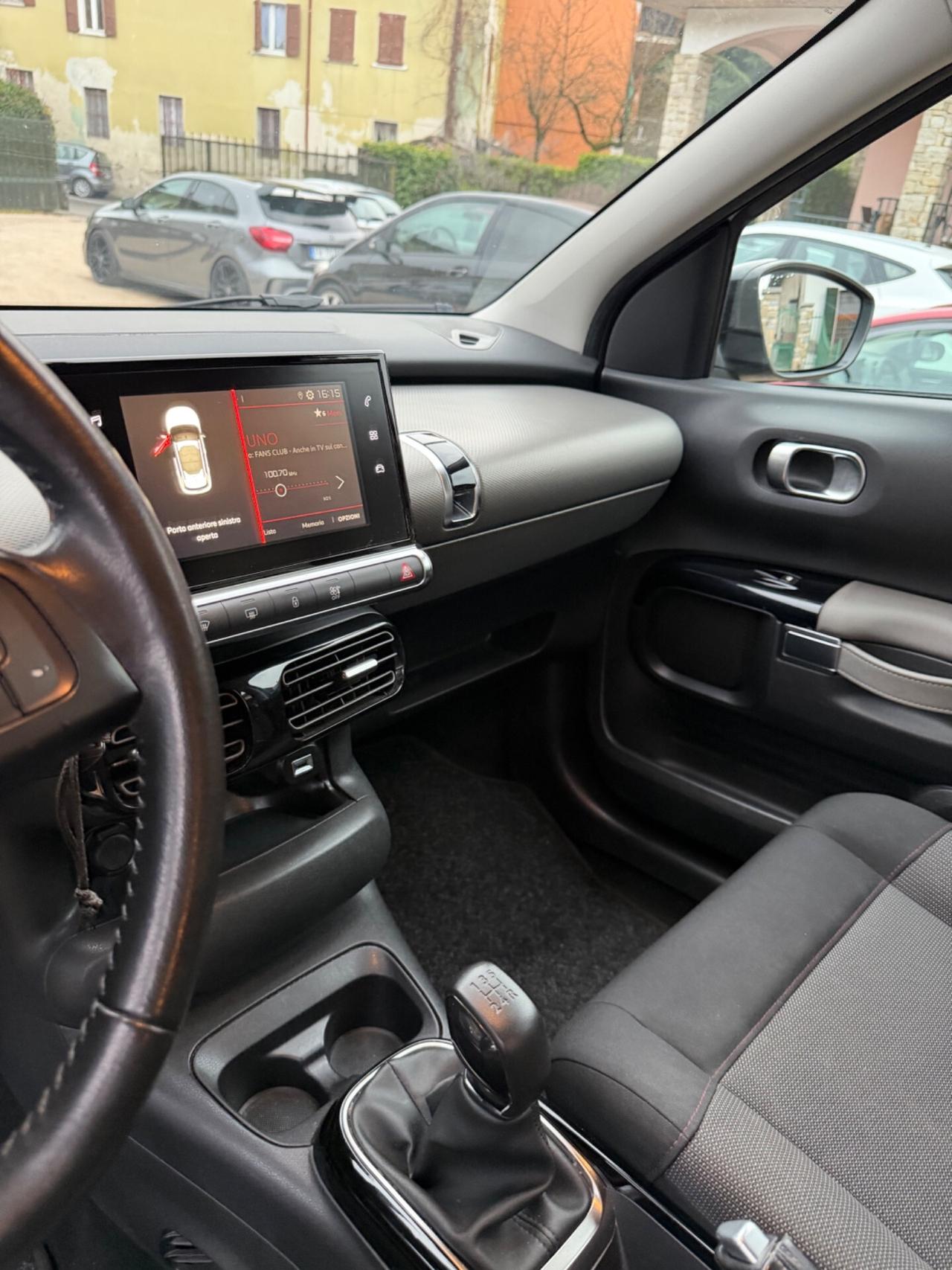 Citroen C4 CACTUS BLUEHDi 100 SHINE KMCERT