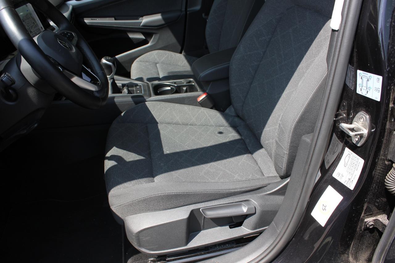 Volkswagen Golf 2.0 TDI 115 CV LIFE NAVY VOLANTE RISCALDABILE ADAPTIVE CRUISE CONTROL