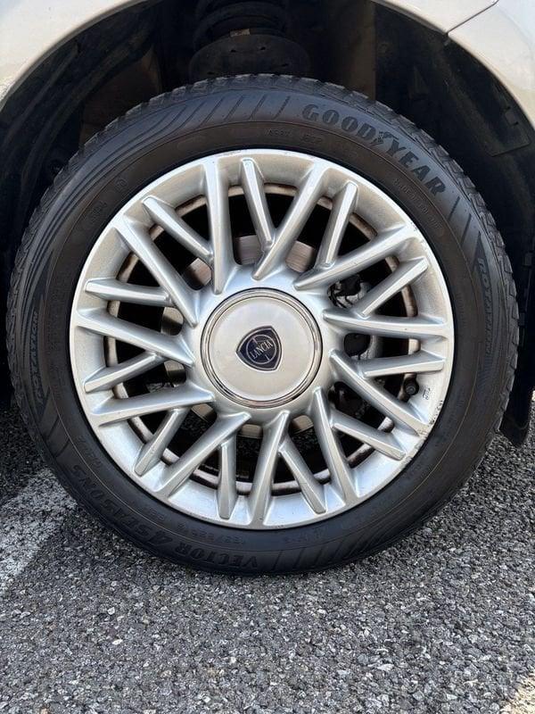 Lancia Ypsilon *TETTO APRIBILE* 1.3 multijet
