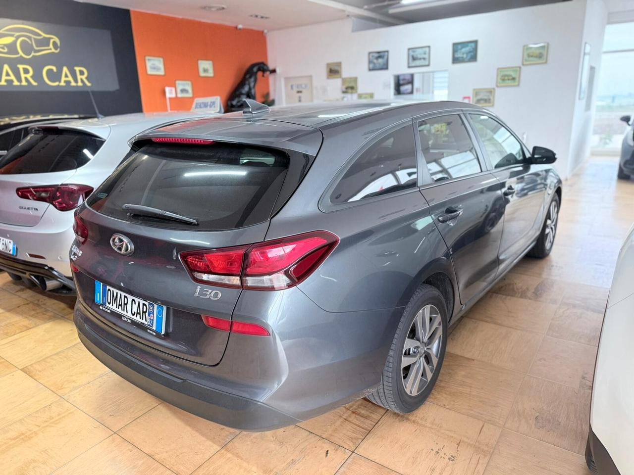 Hyundai i30 sw 1.6 CRDi 2019 top