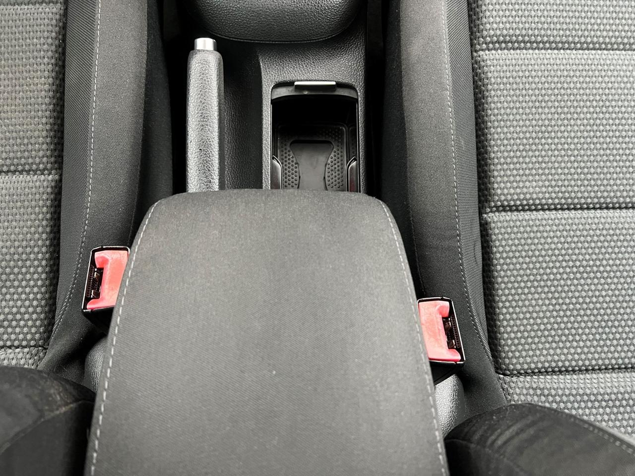 VOLKSWAGEN Golf VI 2008 Golf 5p 1.6 Comfortline