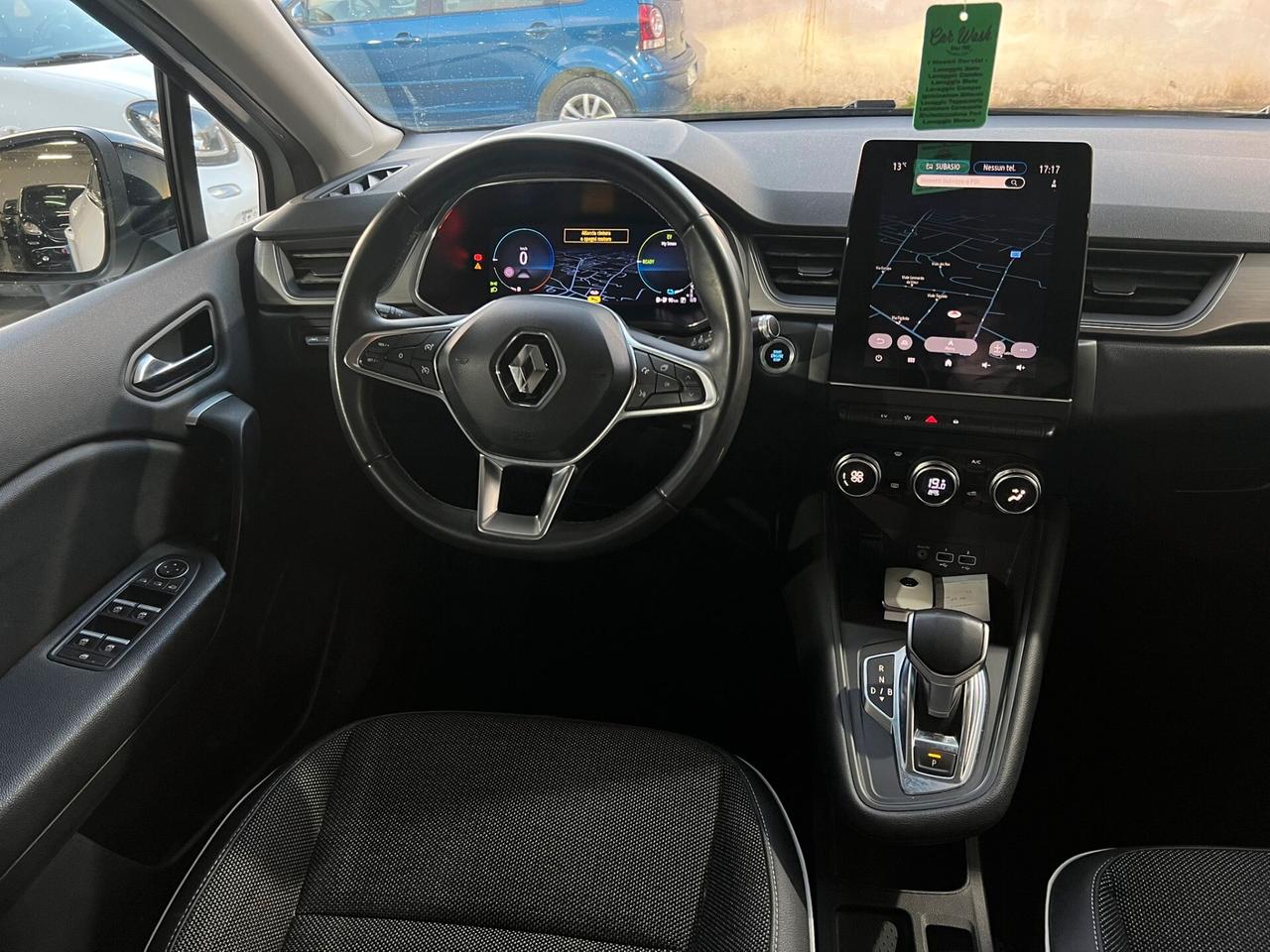 Renault Captur Plug-in Hybrid E-Tech 160 CV Initiale Paris