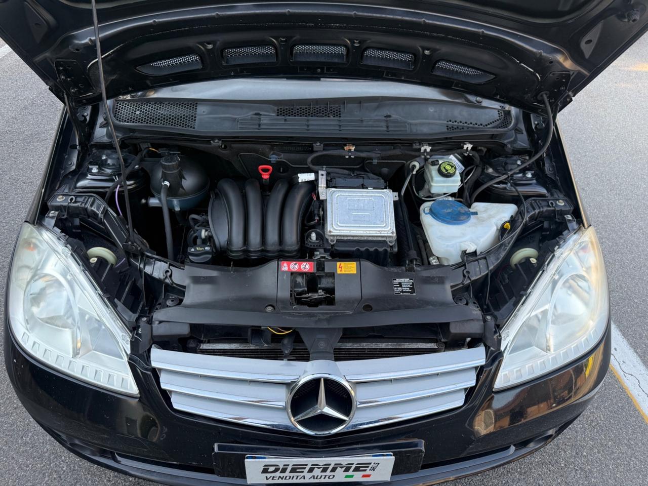 Mercedes-benz A 150 Classic Basic