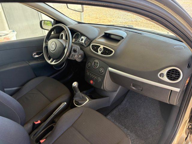 RENAULT Clio 1.6 16V 3 porte GANCIO TRAINO OK NEOPATENTATO