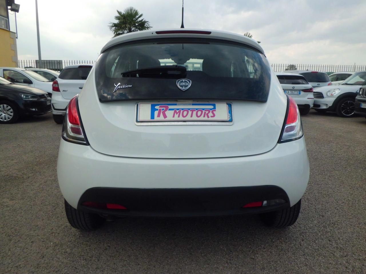 Lancia Ypsilon 1.3 MJT 16V 95 CV 5 porte S&S Platinum DISPONIBILITA' 2 PEZZI COLORE NERO