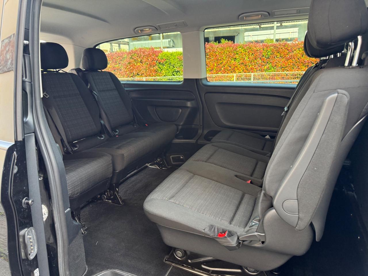 Mercedes-benz Vito 2.2 CDI 4x4 PL Tourer Extra-Long 9P