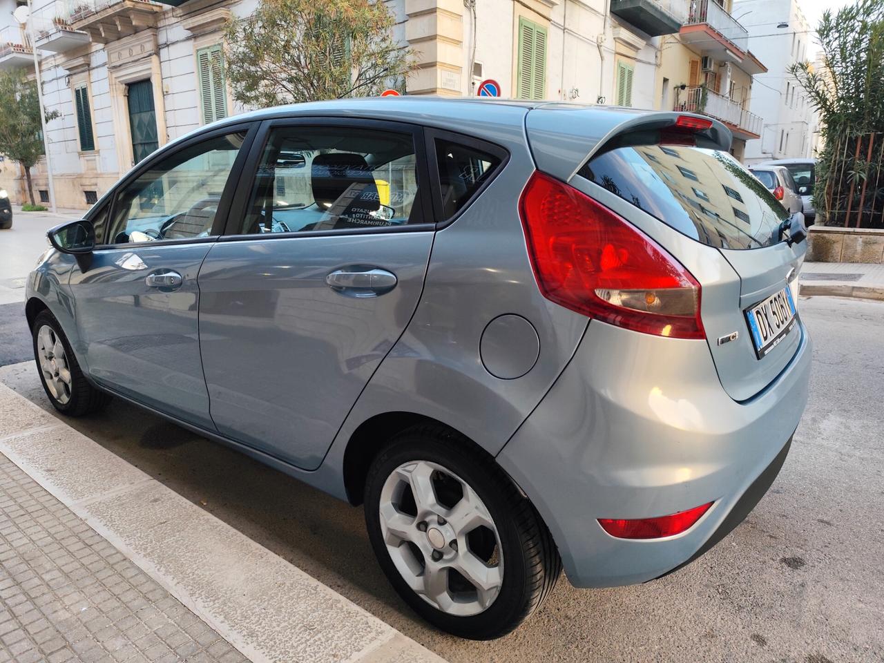 Ford Fiesta 1.4 TDCi 68CV DIESEL