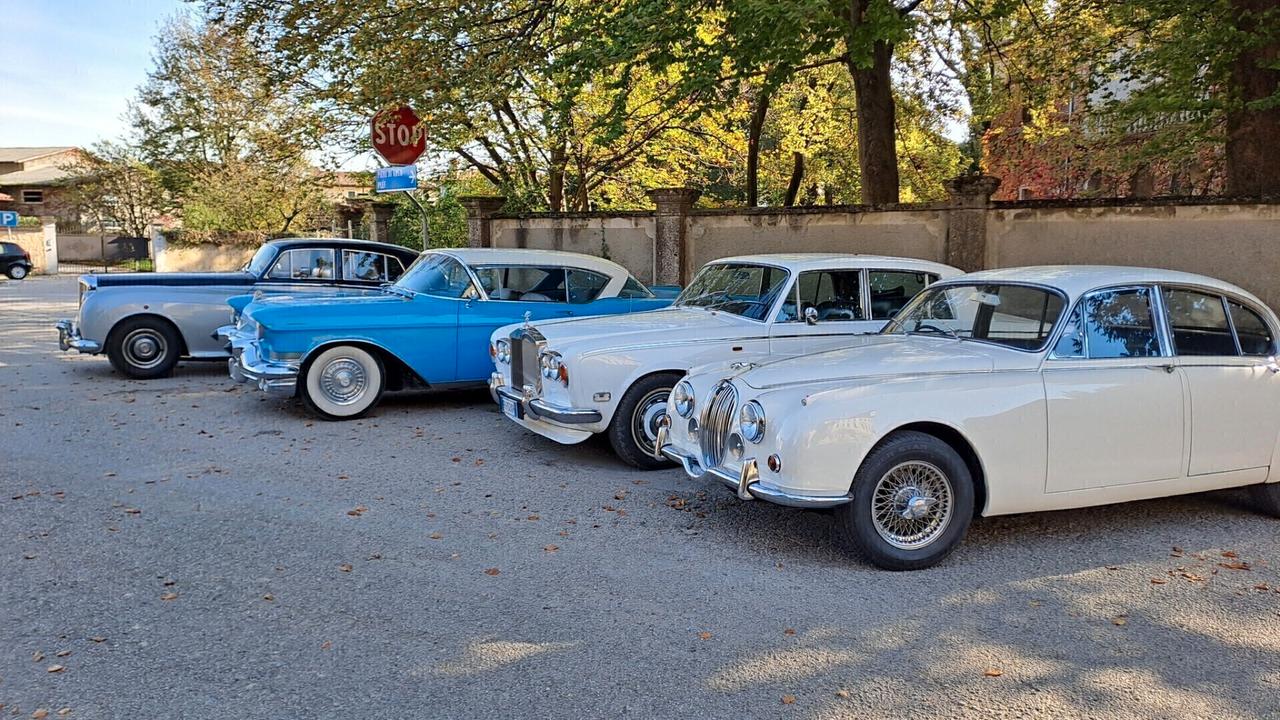 Bentley S2 RHD