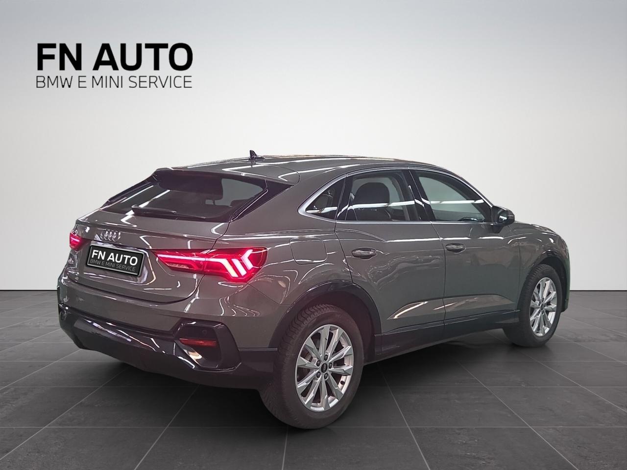 Audi Q3 SPORTBACK 35 TDI S tronic Business Plus