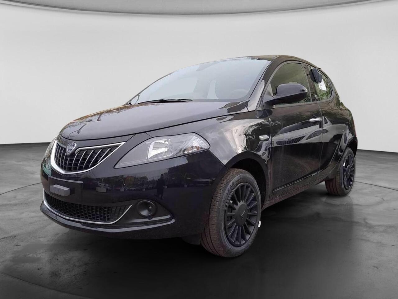 LANCIA Ypsilon III 2021 - Ypsilon 1.0 firefly hybrid Silver s&s 70c