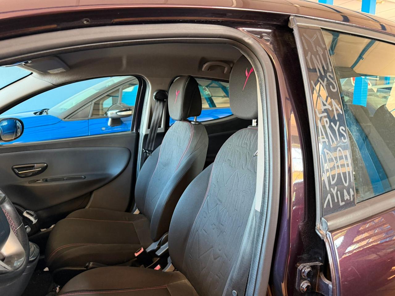 Lancia Ypsilon 1.2 69 CV 5 porte BENZINA