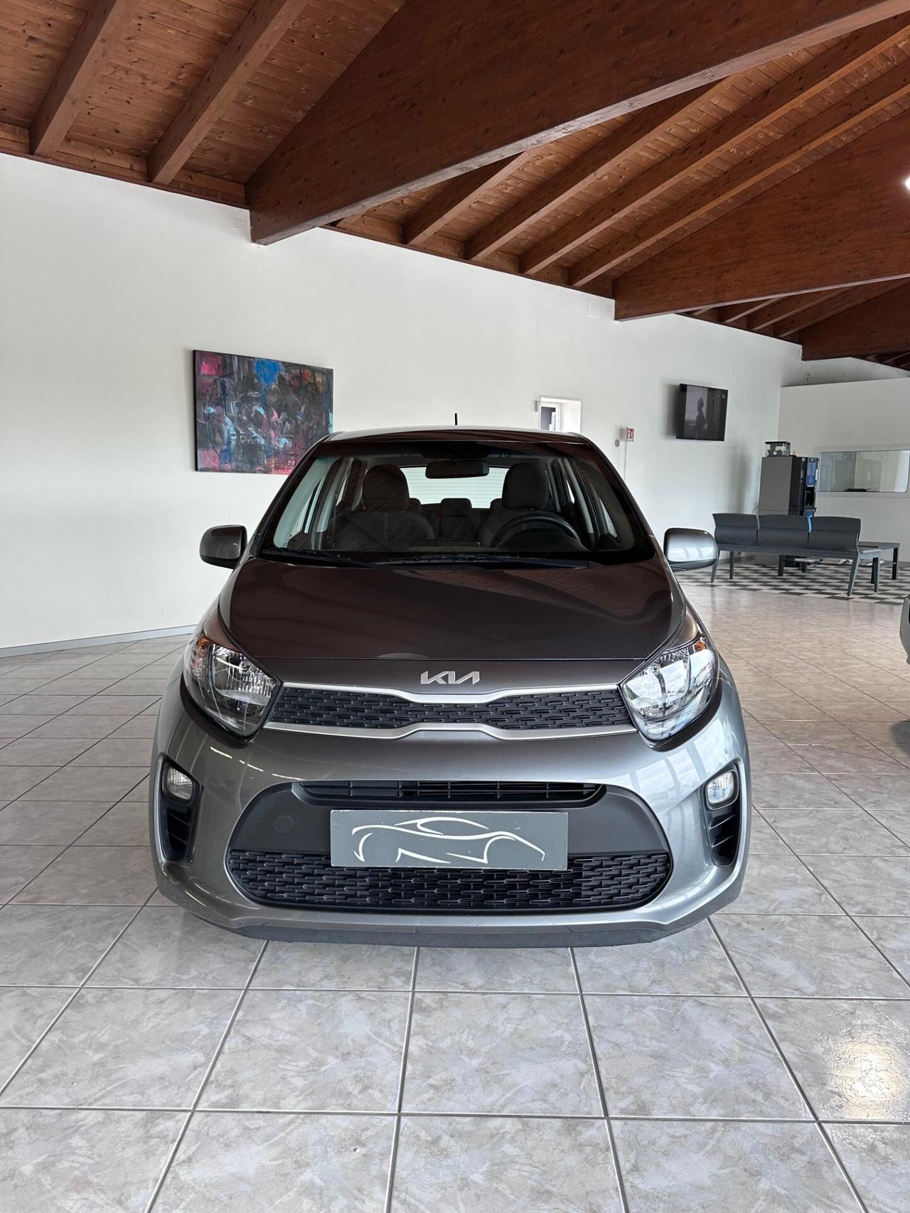 Kia Picanto 1.0 12V 5 porte Urban 69cv NEOPATENTATI