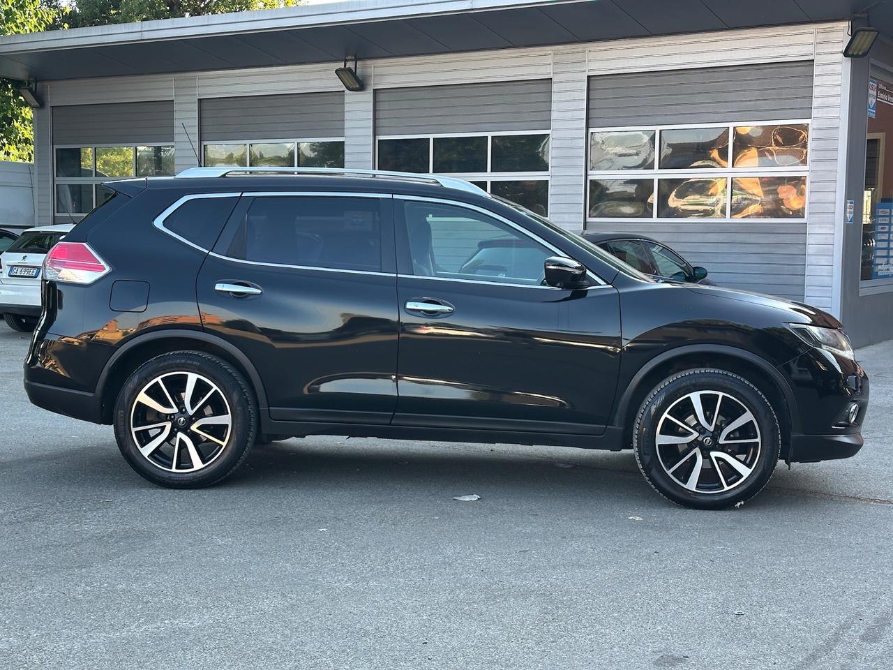 Nissan X-Trail 1.6 dCi soli 140mila+Gancio traino