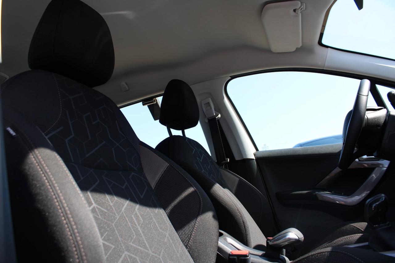 Peugeot 2008 1.2 PureTech 82 Allure