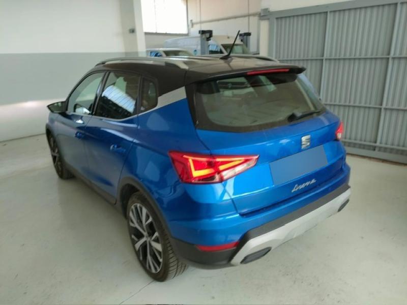 Seat Arona 1.0 TGI Xperience LED, Navi, Cerchi 18, Retrocamera