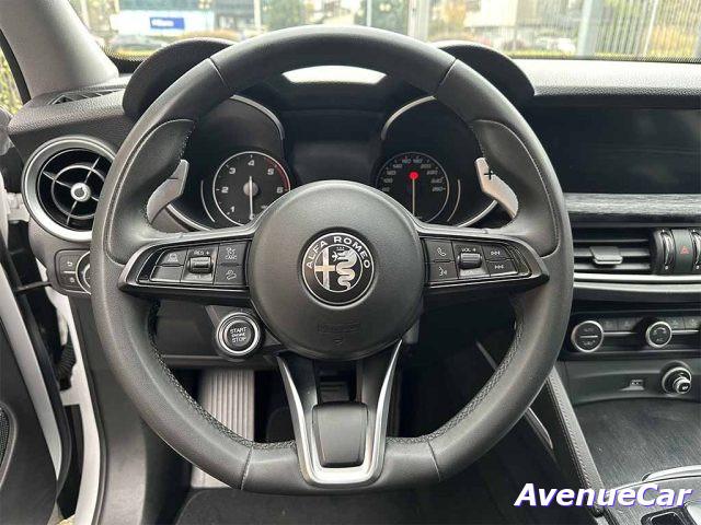 ALFA ROMEO Stelvio 2.2 LEVE CAMBIO AL VOLANTE TELECAMERA POST IVA ESP