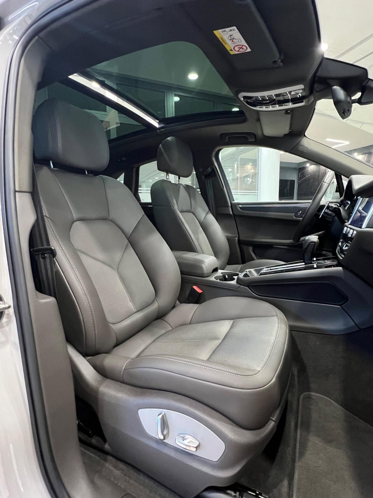 Porsche Macan 2.0 T