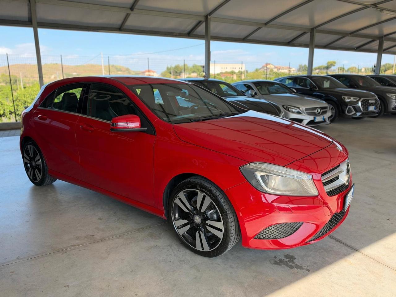 MERCEDES A 180 CDI SPORT 110CV 2015