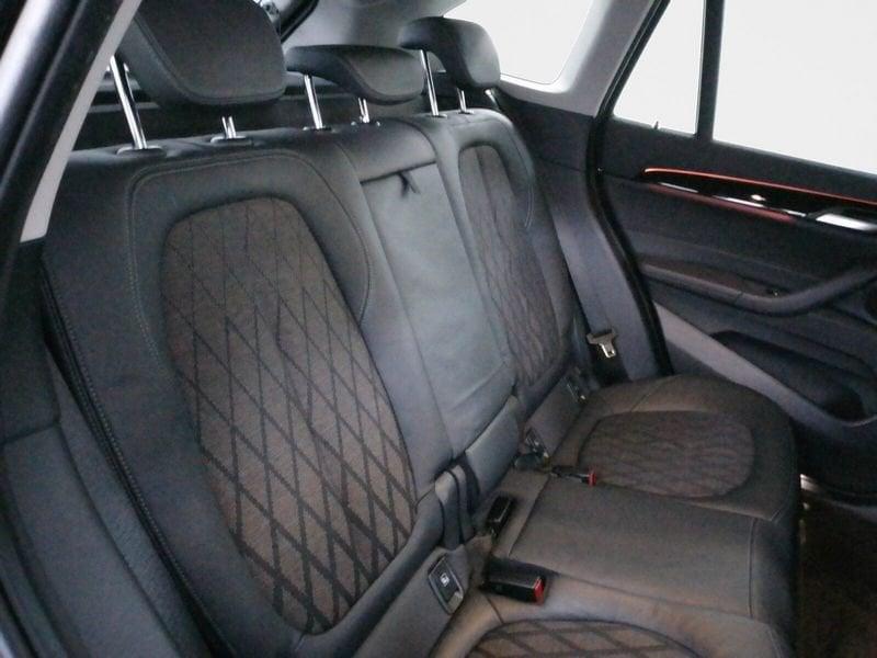 BMW X1 sdrive18i xLine 140cv auto