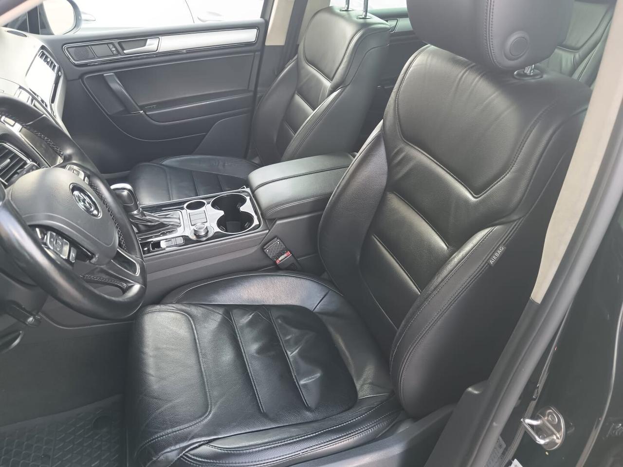 Volkswagen Touareg 3.0 TDI 204 CV tiptronic BlueMotion Techn. Executive