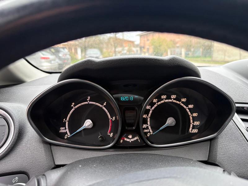 Ford Fiesta 5 Porte Fiesta 5p 1.6 tdci Titanium 95cv OK NEOPATENTATO