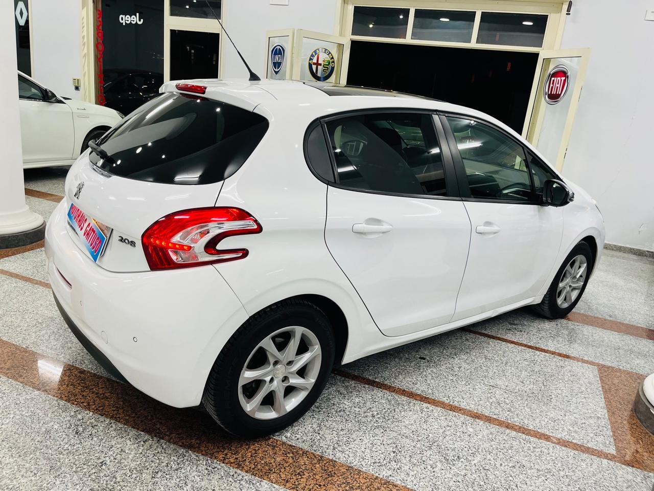 Peugeot 208 1.6 BlueHDi 100cv Style anno 2015