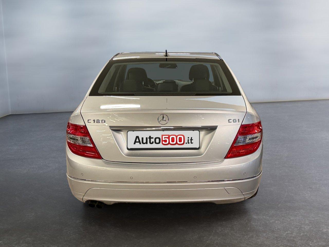 Mercedes C 180 CGI BlueEfficiency Avantgarde c/bixeno Berlina