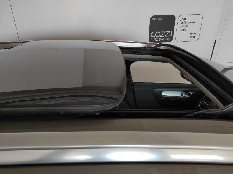 VOLVO XC40 - T5 Recharge Plug-in Hybrid Inscription Expression