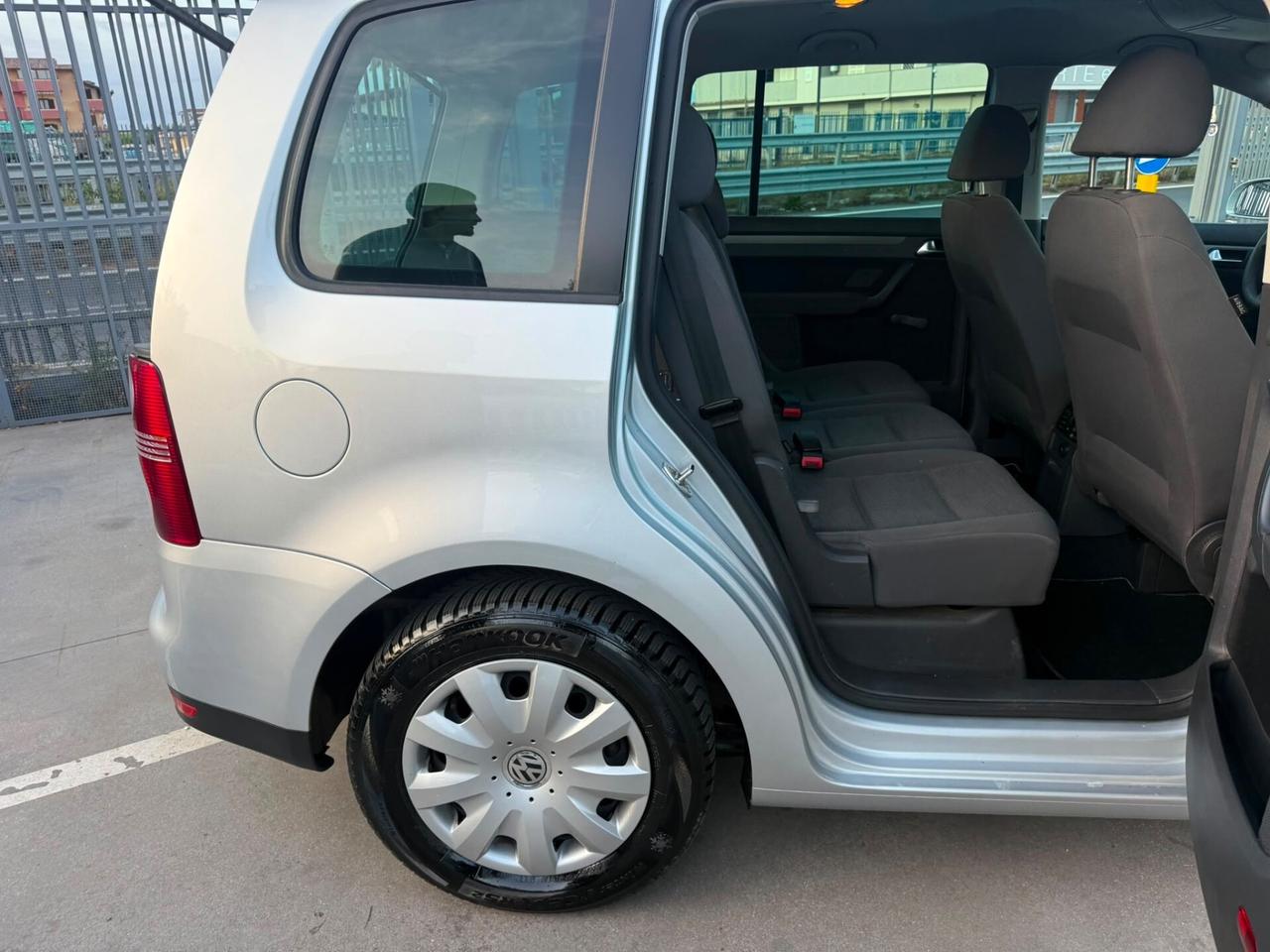 Volkswagen Touran 1.6 GPL full optional