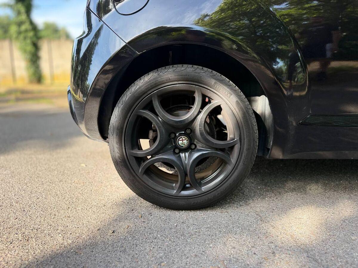 Alfa Romeo MiTo 1.4 m.air Distinctive 105cv