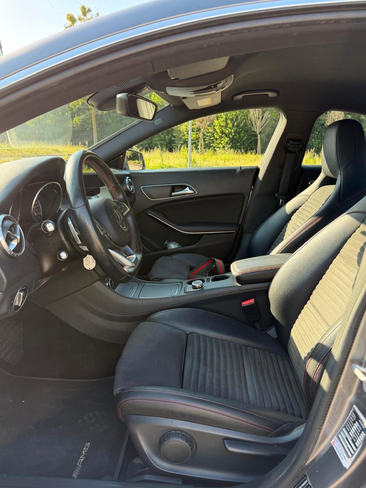 Mercedes-benz CLA 200 d Automatic Premium