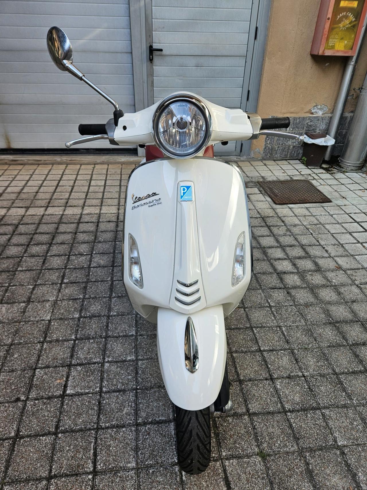 Vespa Primavera 50 2T