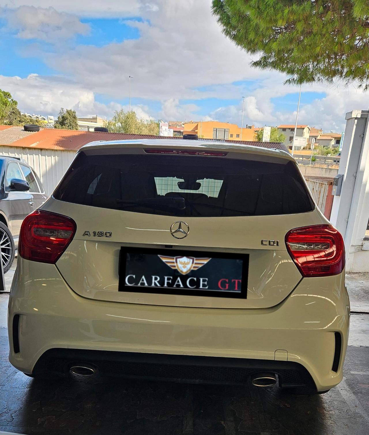 Mercedes-benz A 180 Automatic Premium AMG - 2015