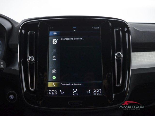 VOLVO XC40 T4 Recharge Plug-in Hybrid automatico Plus Dark
