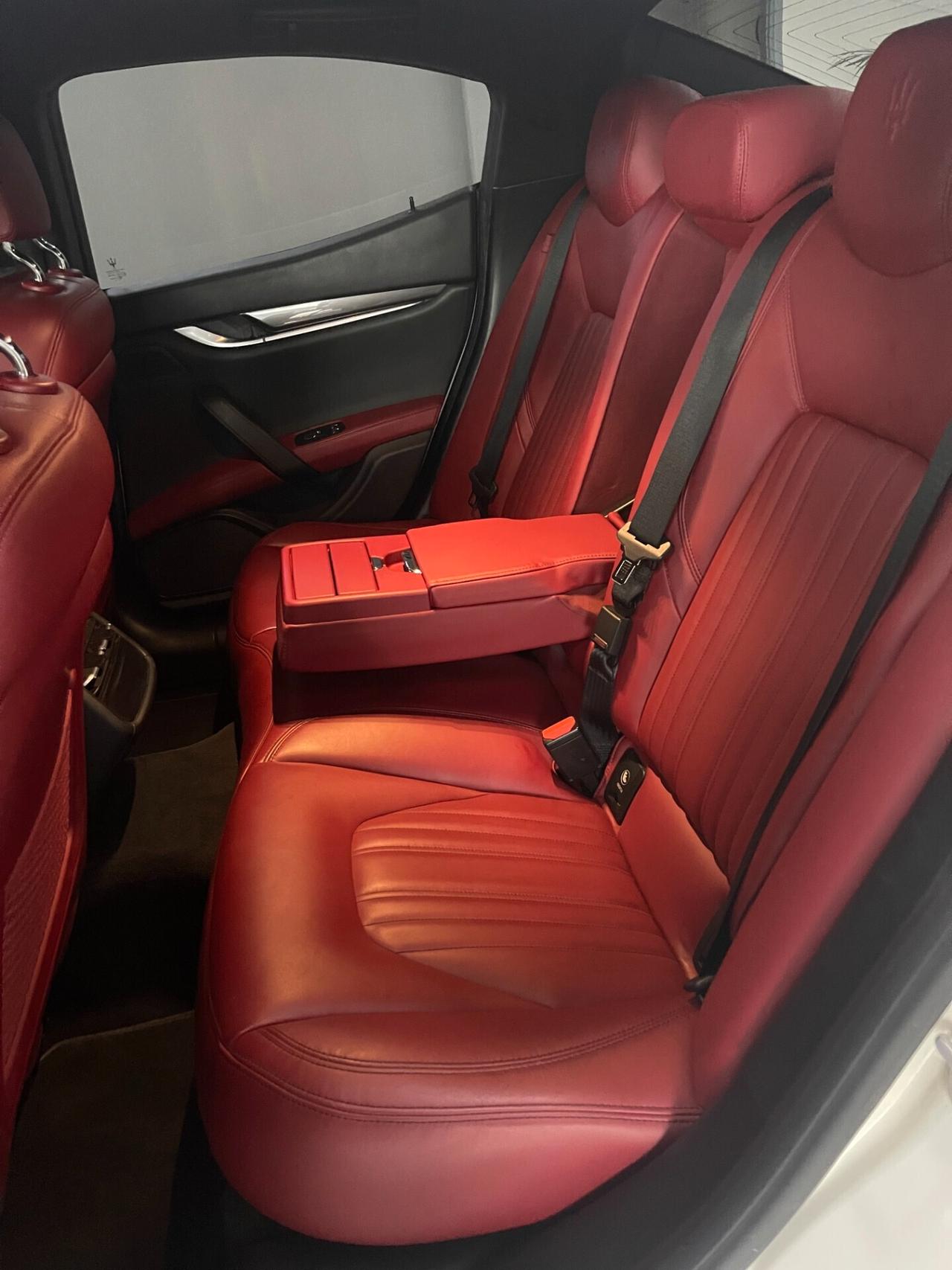 PROMO - Maserati Ghibli V6 Diesel 275 CV - IVA ESPOSTA