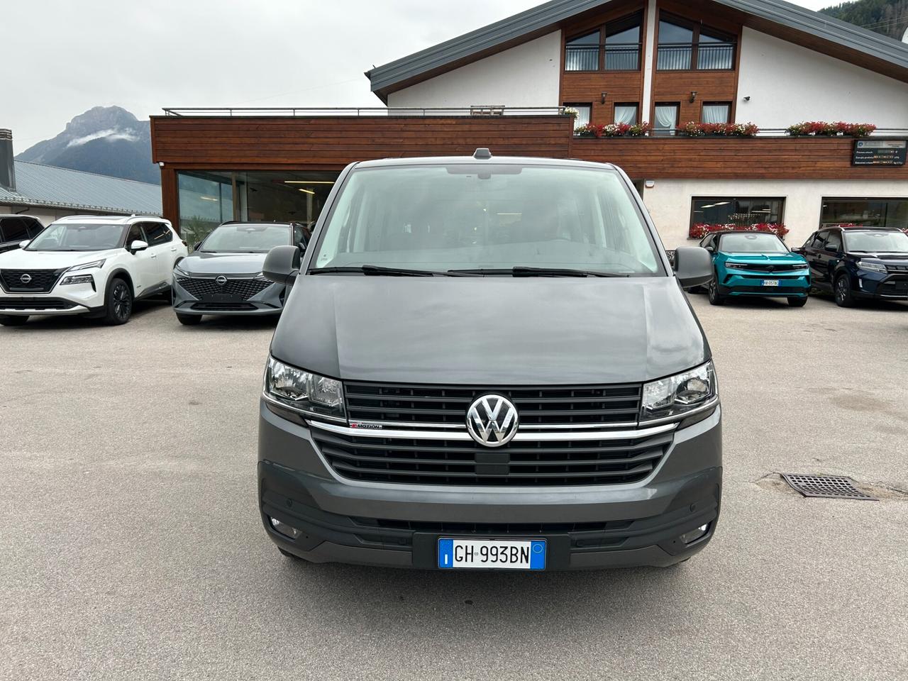 Volkswagen Multivan trendline T6.1 2.0 tdi 150 cv DSG 4motion