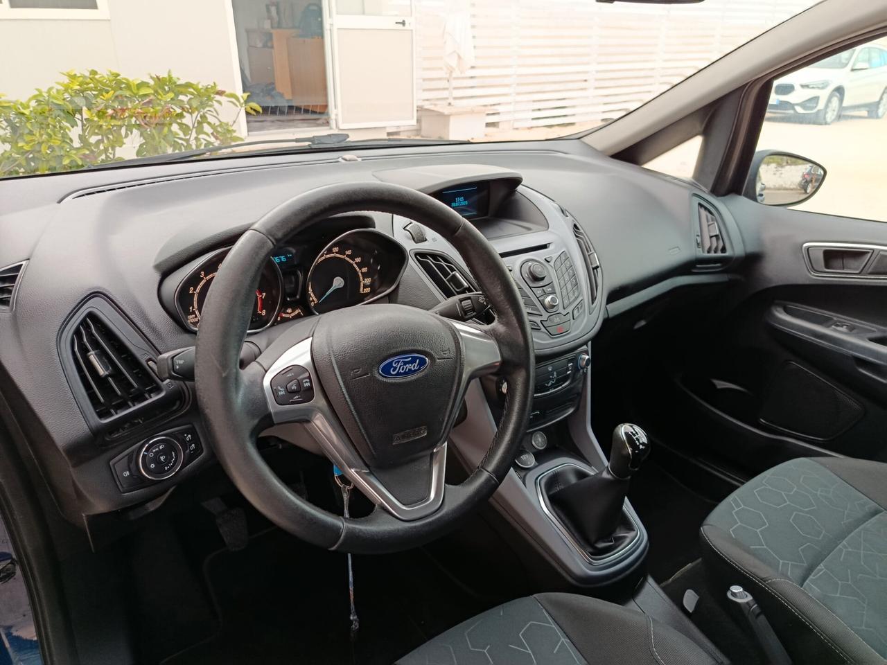 Ford B-Max 1.4 90 CV GPL Business Titanium