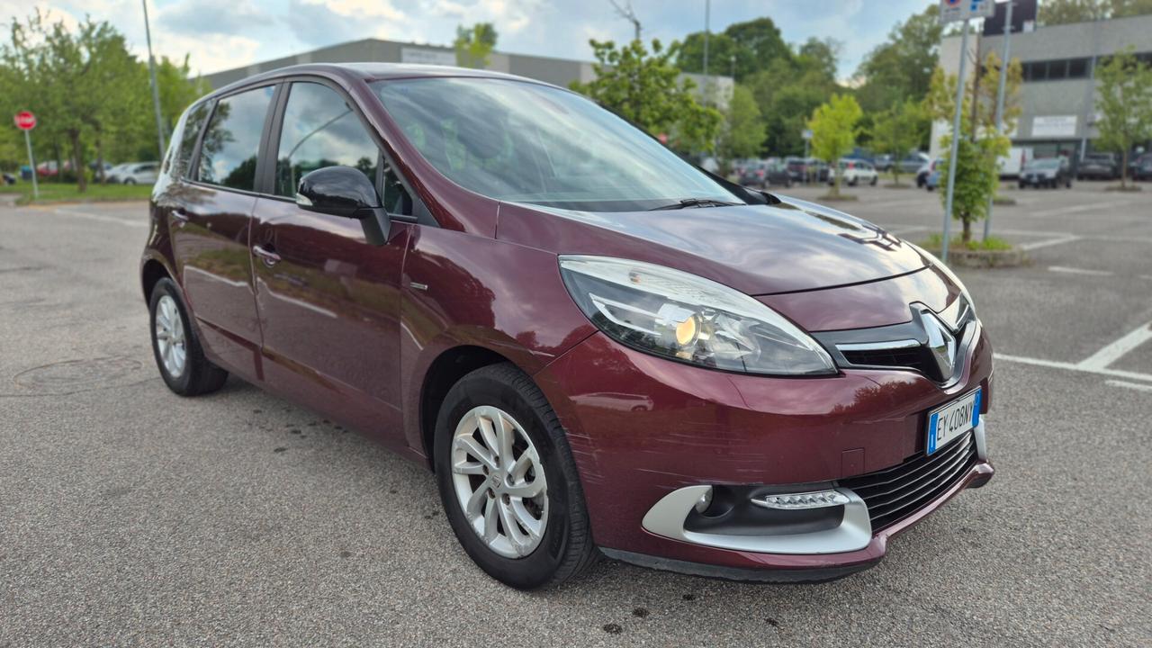 Renault Scenic Scénic XMod 1.5 dCi 110CV Limited