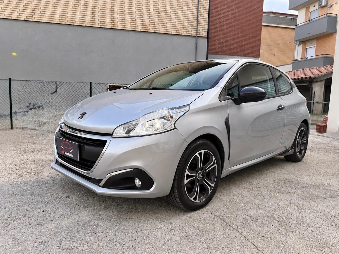 Peugeot 208 1.4 e-HDi - CAMBIO AUTOMATICO