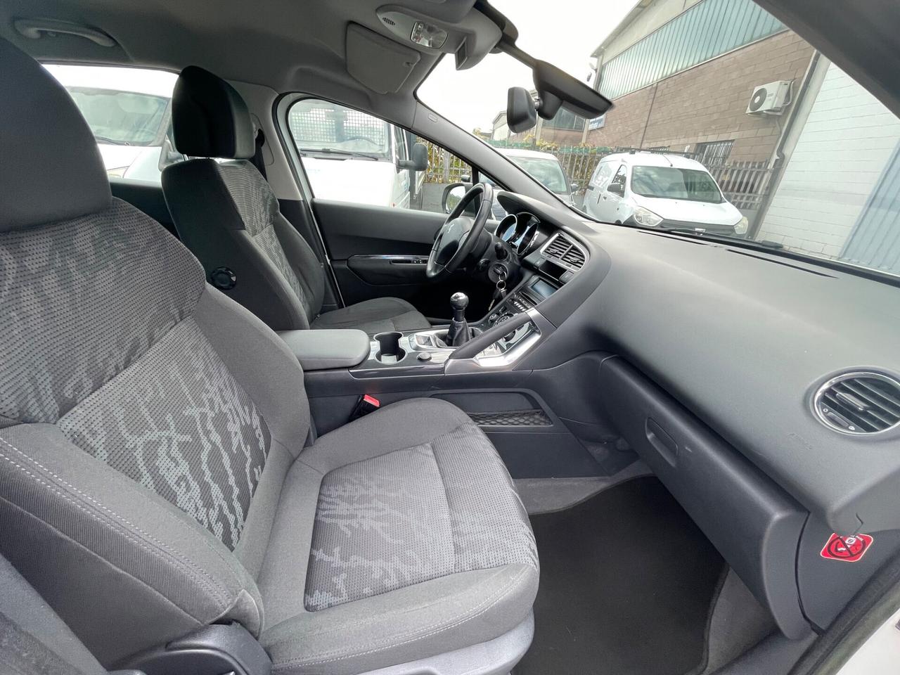 Peugeot 3008 1.6 VTi 120CV Active